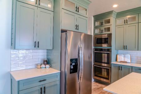 Cabinet Painting & Refinishing